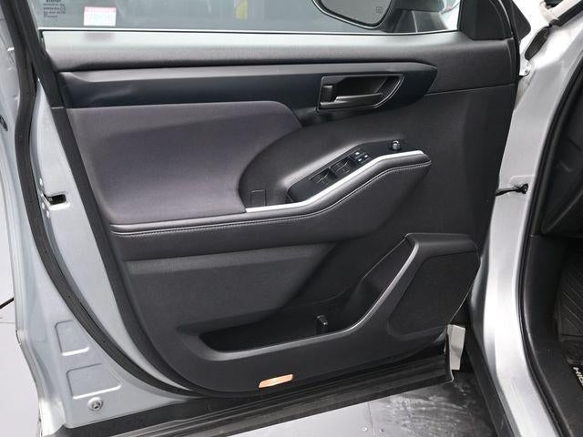 2020 Toyota Highlander L