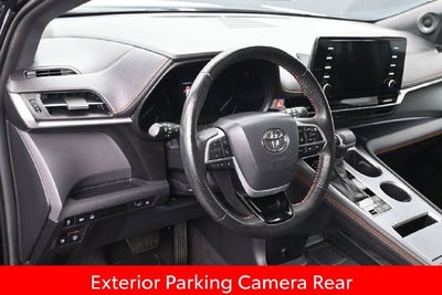 2023 Toyota Sienna XSE 7 Passenger