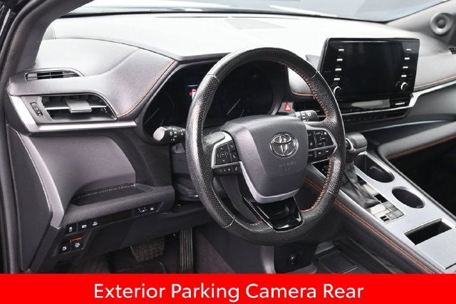2023 Toyota Sienna XSE 7 Passenger