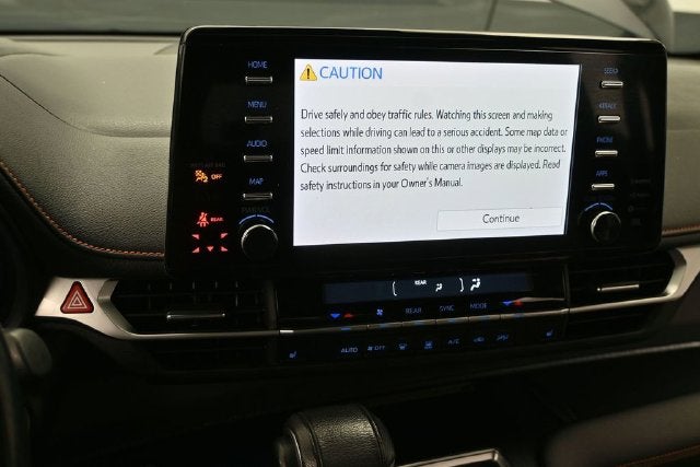 2023 Toyota Sienna XSE 7 Passenger