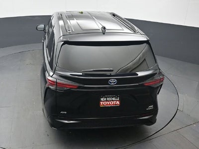 2023 Toyota Sienna XSE 7 Passenger