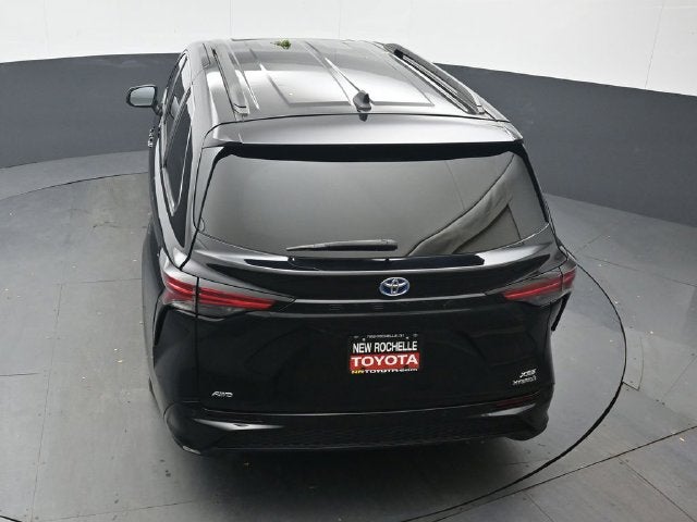2023 Toyota Sienna XSE 7 Passenger