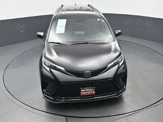 2023 Toyota Sienna XSE 7 Passenger