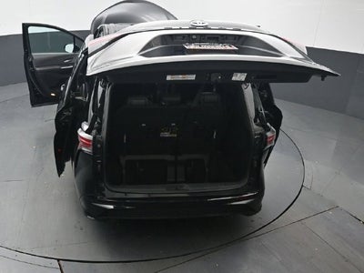 2023 Toyota Sienna XSE 7 Passenger