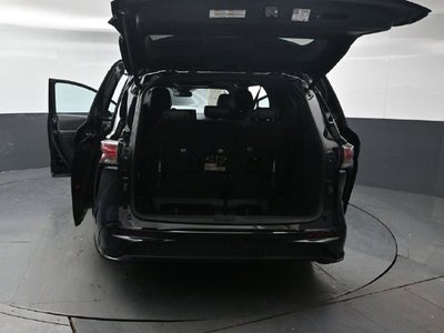 2023 Toyota Sienna XSE 7 Passenger