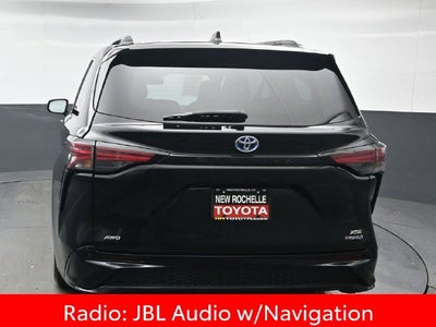 2023 Toyota Sienna XSE 7 Passenger