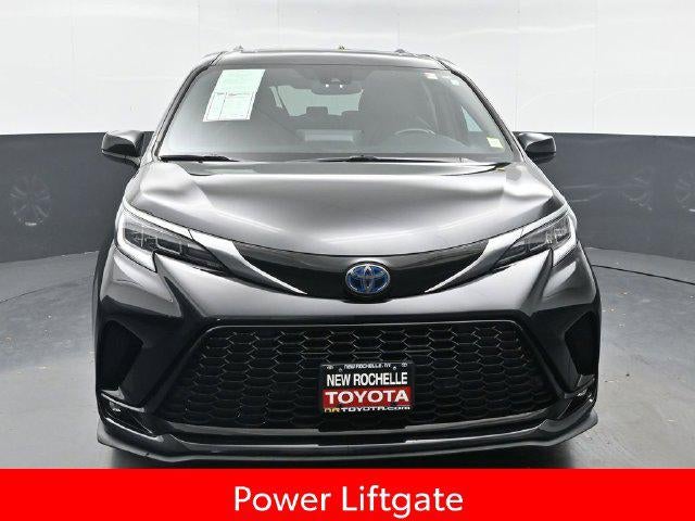 2023 Toyota Sienna XSE 7 Passenger