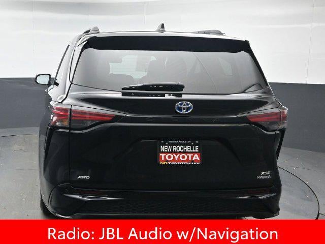 2023 Toyota Sienna XSE 7 Passenger