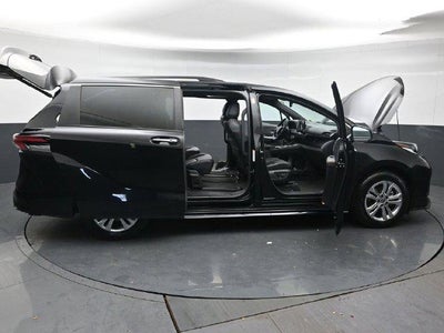 2023 Toyota Sienna XSE 7 Passenger