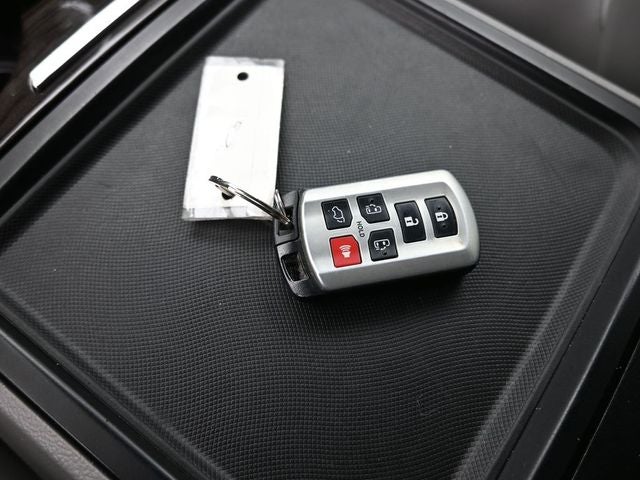 2018 Toyota Sienna XLE 7 Passenger