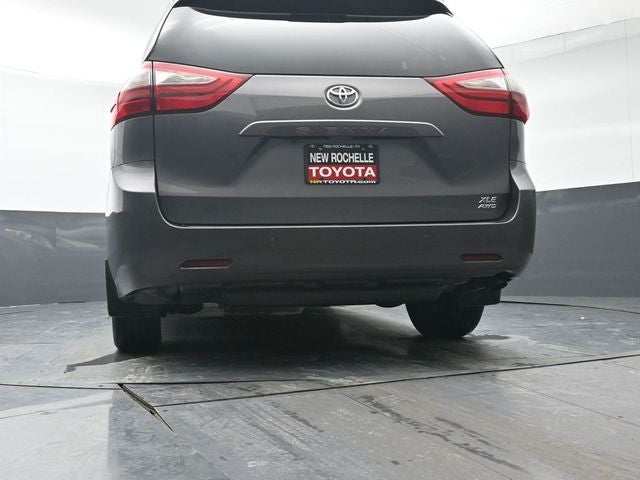 2018 Toyota Sienna XLE 7 Passenger