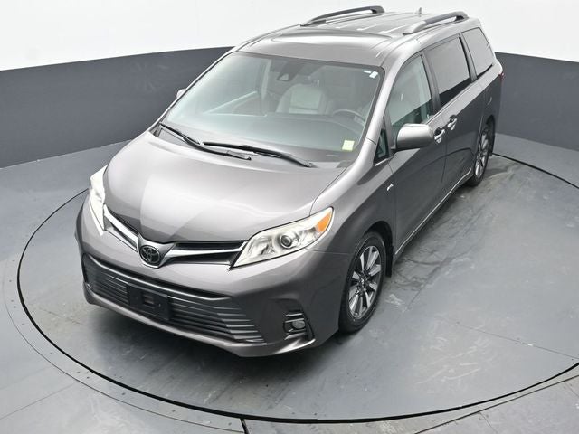 2018 Toyota Sienna XLE 7 Passenger