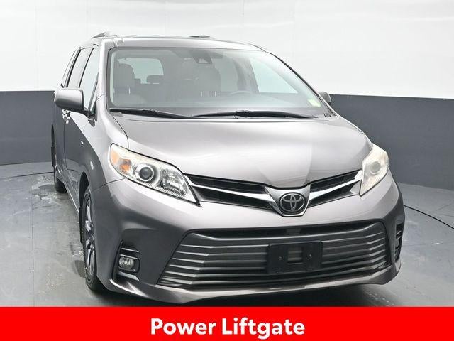 2018 Toyota Sienna XLE 7 Passenger