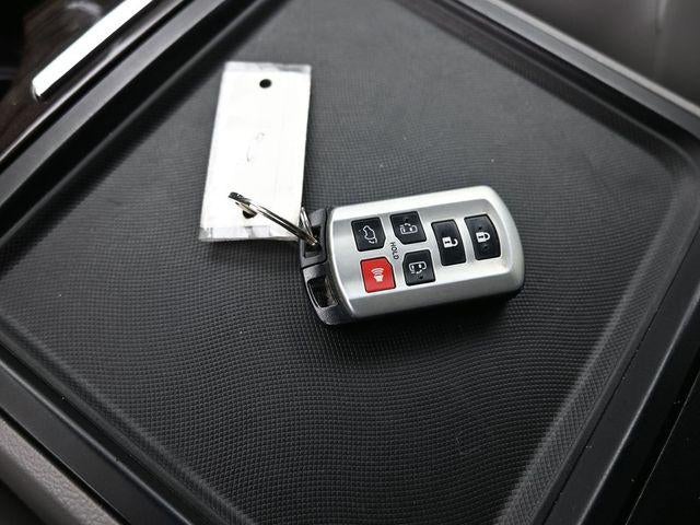 2018 Toyota Sienna XLE 7 Passenger