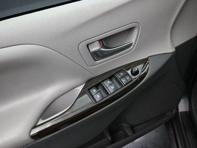 2018 Toyota Sienna XLE 7 Passenger