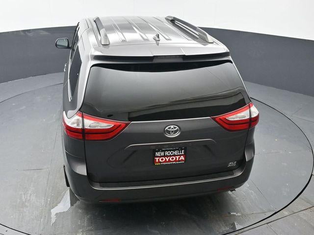2018 Toyota Sienna XLE 7 Passenger