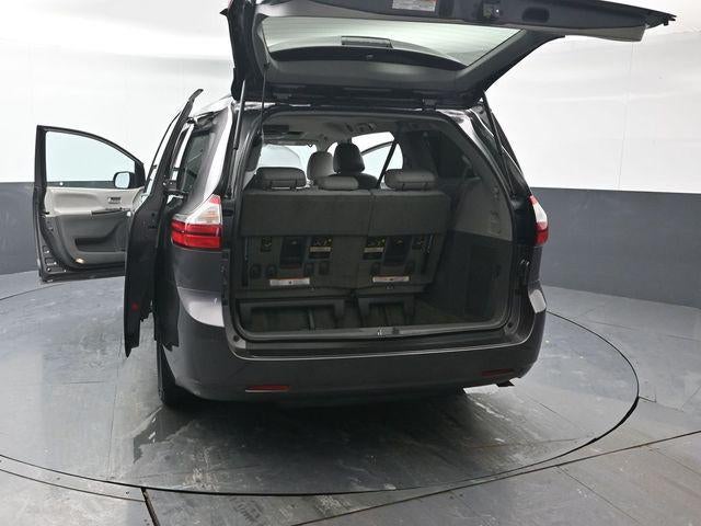 2018 Toyota Sienna XLE 7 Passenger