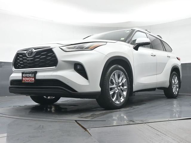 2022 Toyota Highlander Limited