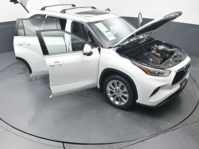 2022 Toyota Highlander Limited