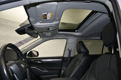 2022 Toyota Highlander Limited