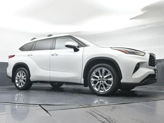2022 Toyota Highlander Limited
