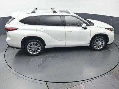2022 Toyota Highlander Limited