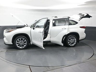 2022 Toyota Highlander Limited