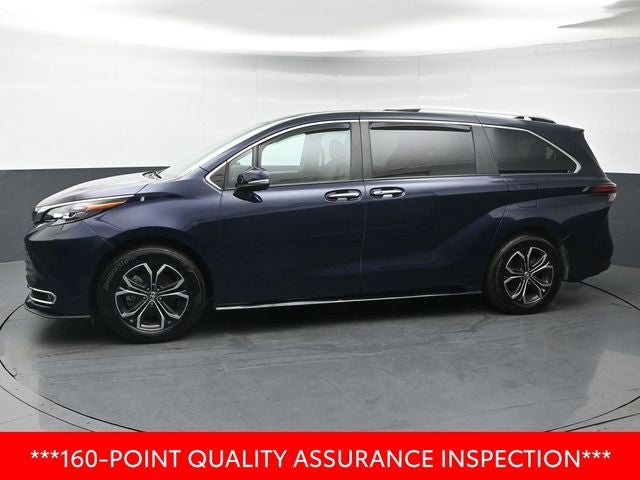 2025 Toyota Sienna Platinum 7 Passenger
