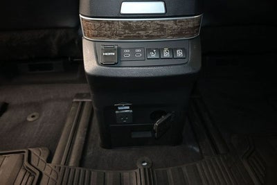 2025 Toyota Sienna Platinum 7 Passenger
