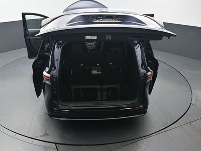 2025 Toyota Sienna Platinum 7 Passenger