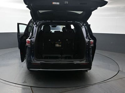 2025 Toyota Sienna Platinum 7 Passenger