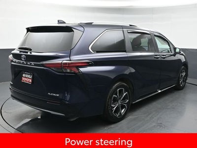 2025 Toyota Sienna Platinum 7 Passenger