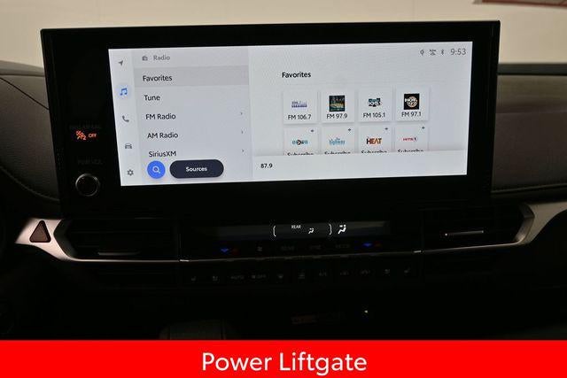 2025 Toyota Sienna Platinum 7 Passenger