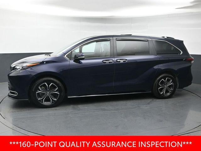 2025 Toyota Sienna Platinum 7 Passenger