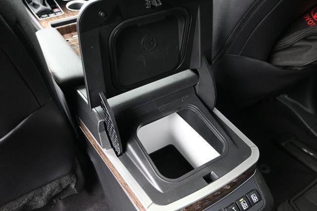 2025 Toyota Sienna Platinum 7 Passenger