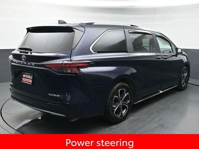 2025 Toyota Sienna Platinum 7 Passenger