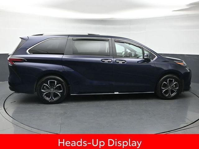 2025 Toyota Sienna Platinum 7 Passenger