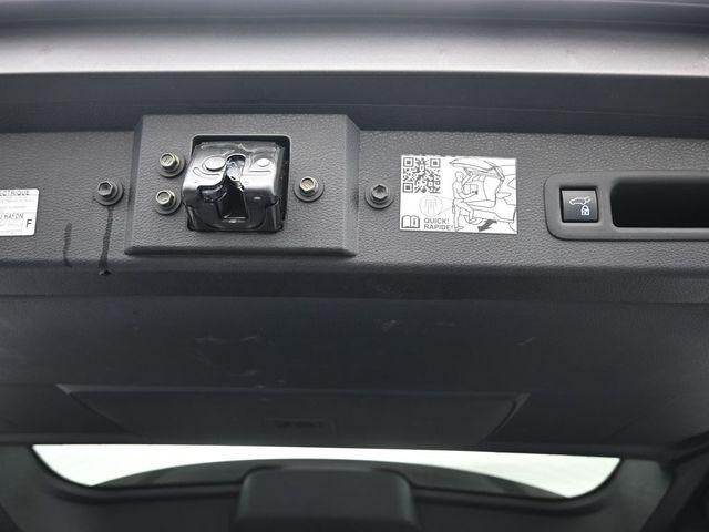 2024 Toyota Sienna Platinum 7 Passenger