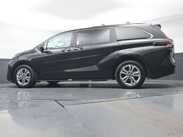 2024 Toyota Sienna Platinum 7 Passenger