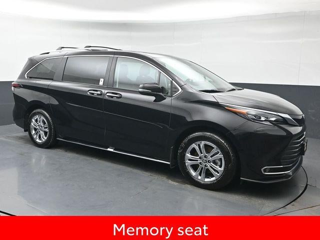 2024 Toyota Sienna Platinum 7 Passenger