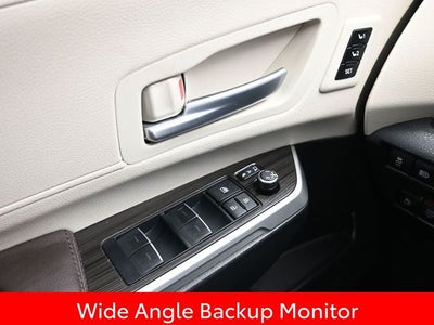 2023 Toyota Sienna Platinum 7 Passenger