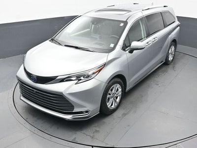 2023 Toyota Sienna Platinum 7 Passenger