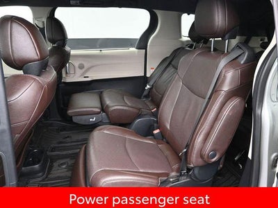 2023 Toyota Sienna Platinum 7 Passenger
