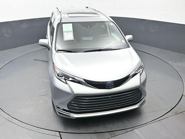 2023 Toyota Sienna Platinum 7 Passenger