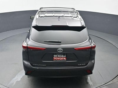 2022 Toyota Highlander XLE