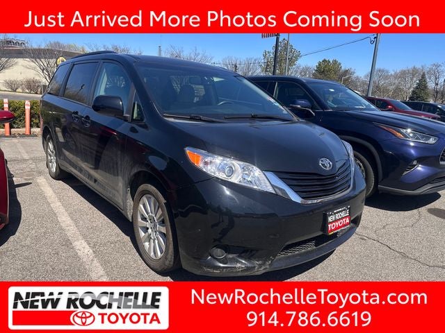 2015 Toyota Sienna LE 7 Passenger