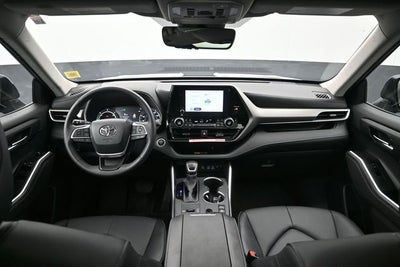 2026 Toyota Highlander Hybrid XLE
