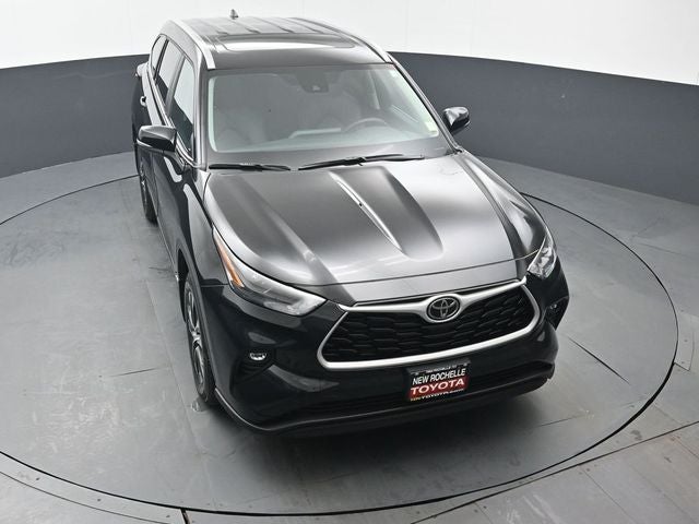 2026 Toyota Highlander Hybrid XLE