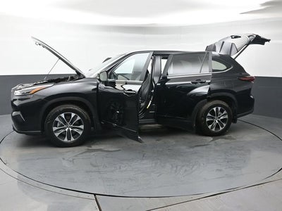 2026 Toyota Highlander Hybrid XLE