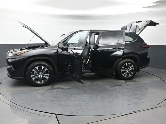 2026 Toyota Highlander Hybrid XLE